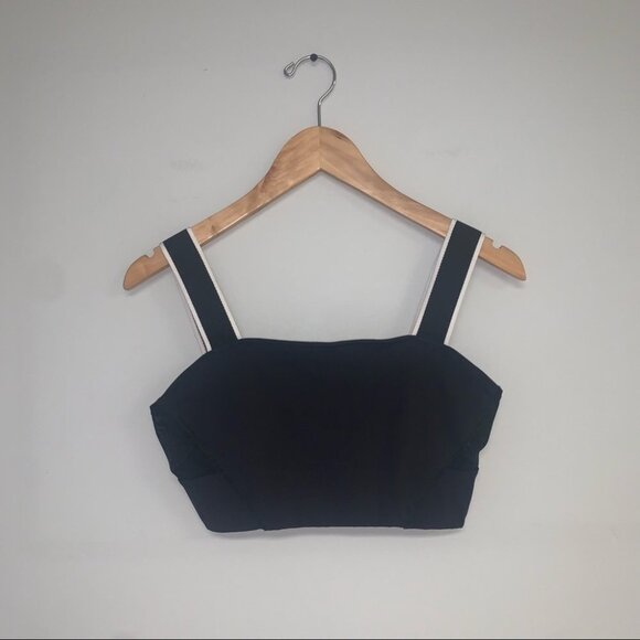 New Balance Sports Bra Size S/M Black White Studio Enlightened‎ Bandeau Crop Top - Picture 2 of 12